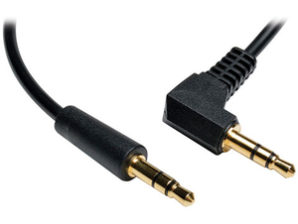 Tripp Lite Cable 3.5mm Macho - 3.5mm Macho con Clavija en Ángulo Recto, 91cm, Negro C/ CONECTOR EN ANGULO M/M 0.91M .