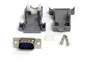 StarTech.com Conector D-Sub DB9 Serial Macho Ensamblado con Carcasa Plástica ENSAMBLADO CON CARCASA PLASTICA