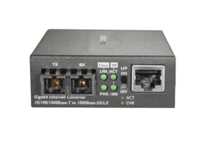 StarTech.com Convertidor de Medios Gigabit Ethernet RJ45 a Fibra Óptica SC Multimodo 1000Base-SX, 550m .