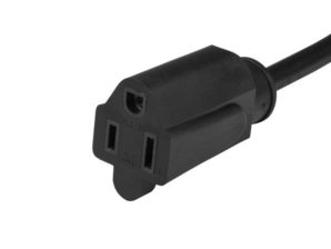 StarTech.com Cable de Poder Plano NEMA 5-15P Macho - NEMA 5-15R Hembra, 50cm, Negro NEMA 5-15P A NEMA 5-15R