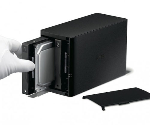 Buffalo LinkStation 220 NAS, 4TB (2 x 2TB), max. 8TB, Marvell Armada 370 0.8GHz, USB 2.0, Negro ? Incluye Discos (2X2TB) RAID 0/1 RJ45 1GB USB 2.0