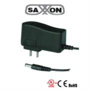 Fuente de Poder Saxxon Regulada 12Vcc 1 Amper Conector Macho Especial para Cámaras de CCTV/ Usos Múltiples